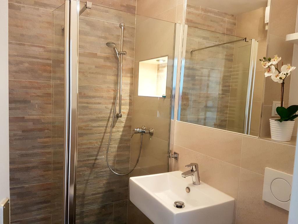 Marina Apartment *